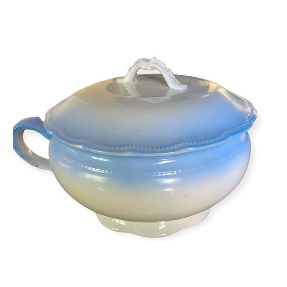Vintage 1900’s Queen WS George Porcelain Blue White Chamber Pot with Lid RARE - Picture 1 of 14